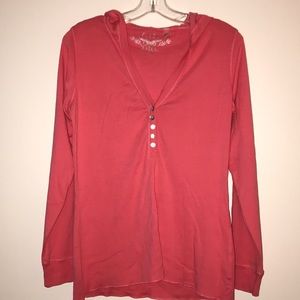 Long sleeve T-shirt w/hood